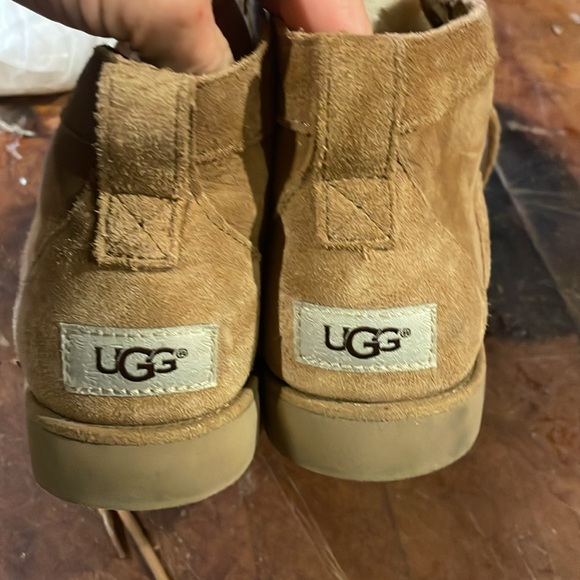 Ugg suade short tie boots - Picture 5 of 6